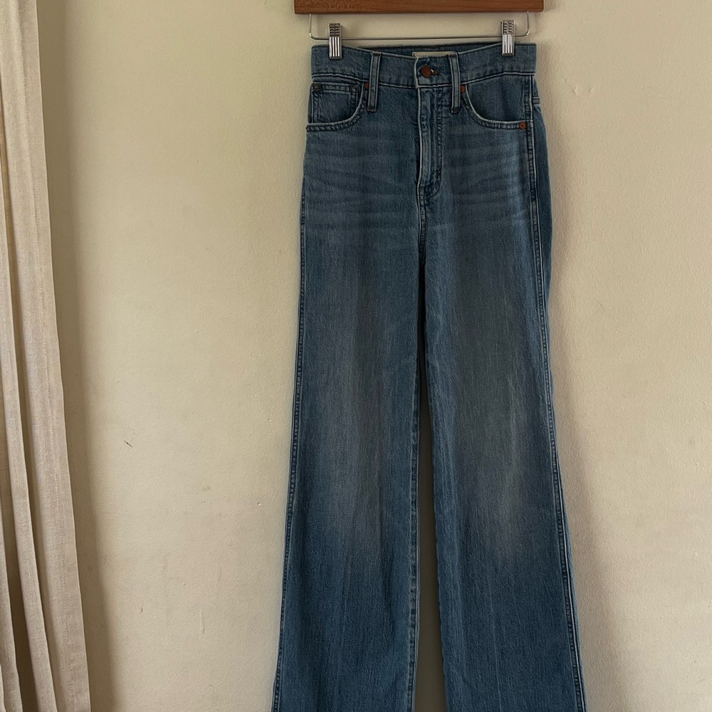 Madewell 11” High Rise Jeans size 23